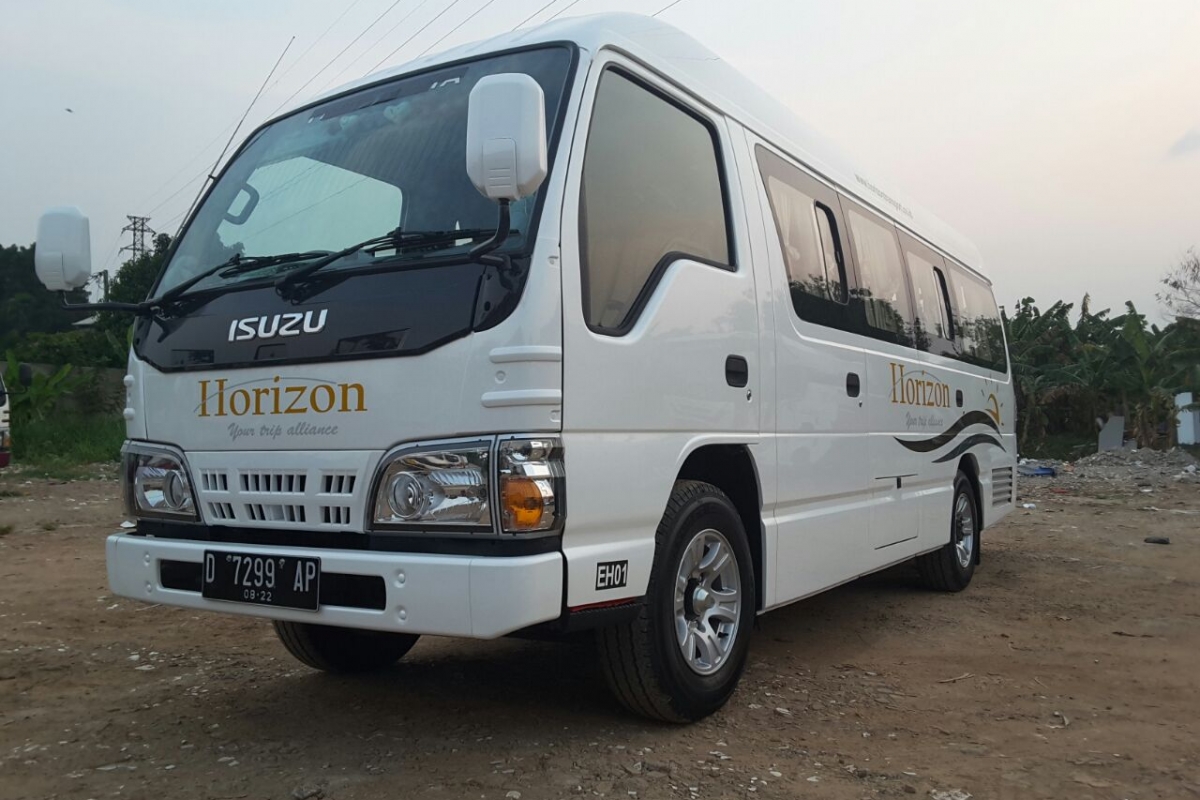 Sewa Elf Putih Horizon - Rental Mobil Elf